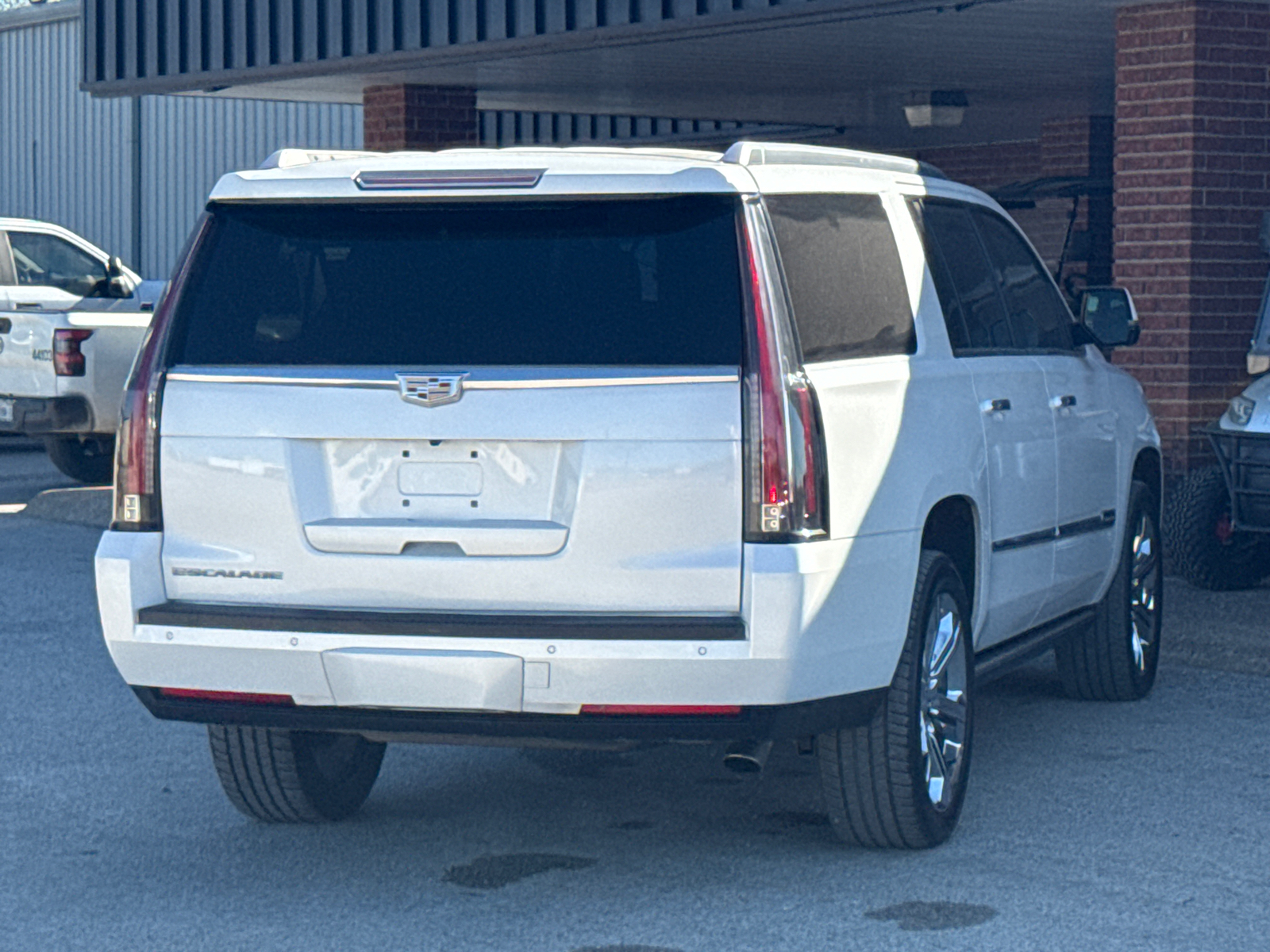 2016 Cadillac Escalade ESV Premium Collection 8