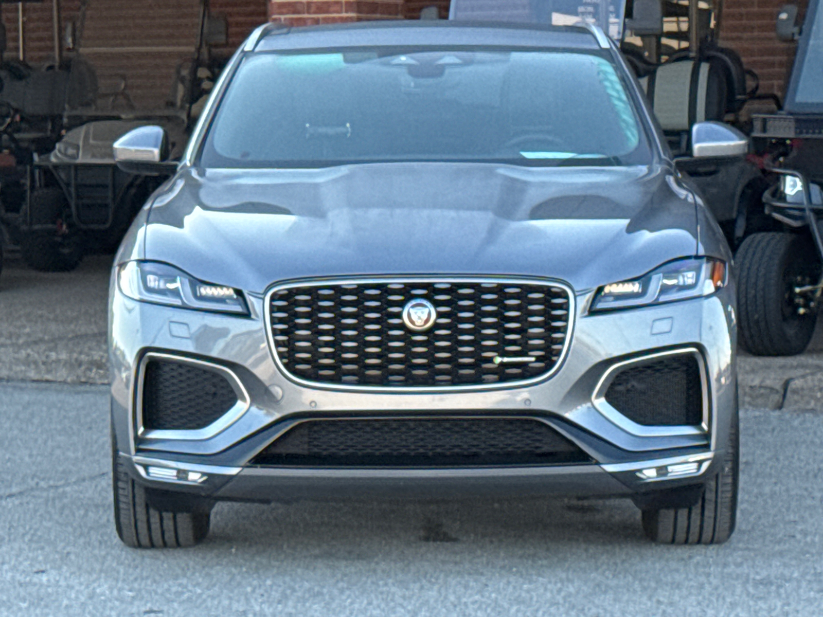 2023 Jaguar F-Pace R-Dynamic S 2