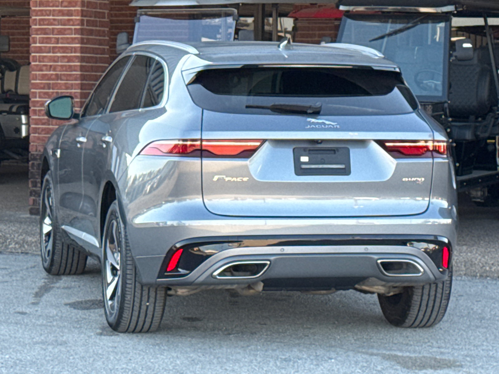 2023 Jaguar F-Pace R-Dynamic S 7