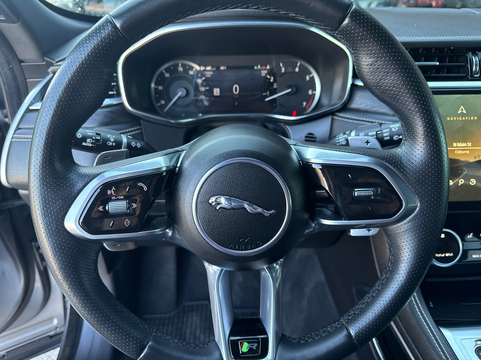 2023 Jaguar F-Pace R-Dynamic S 31