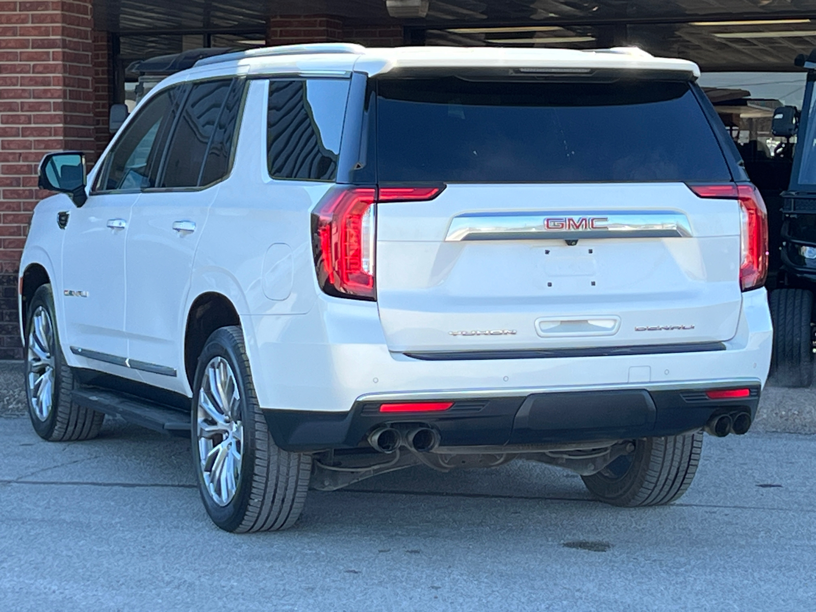 2021 GMC Yukon Denali 7