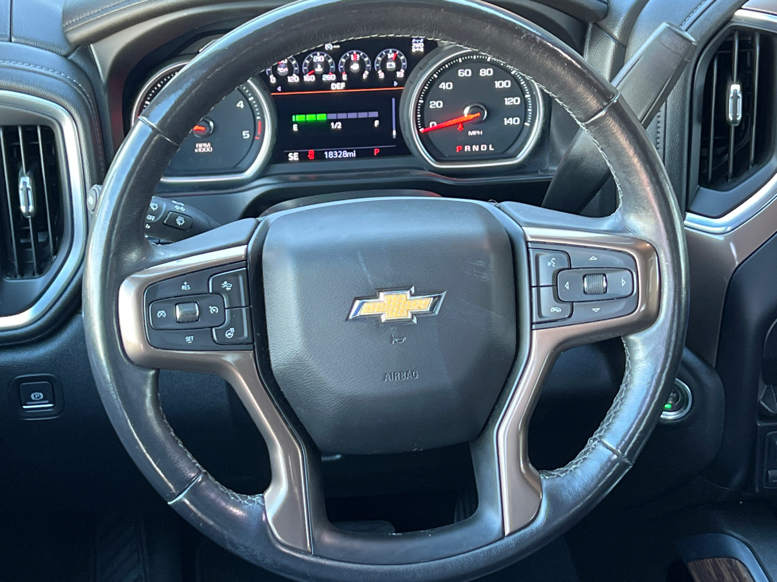 2020 Chevrolet Silverado High Country 17