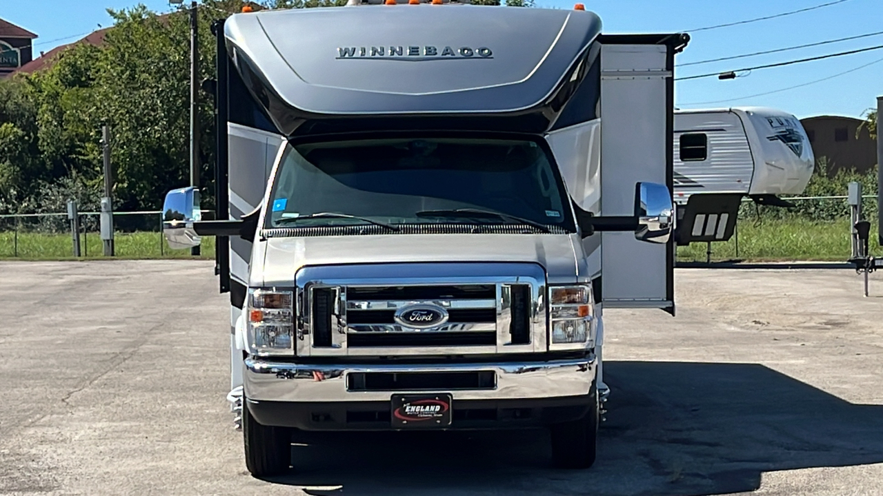 2017 Ford E-450 Super Duty Base 2