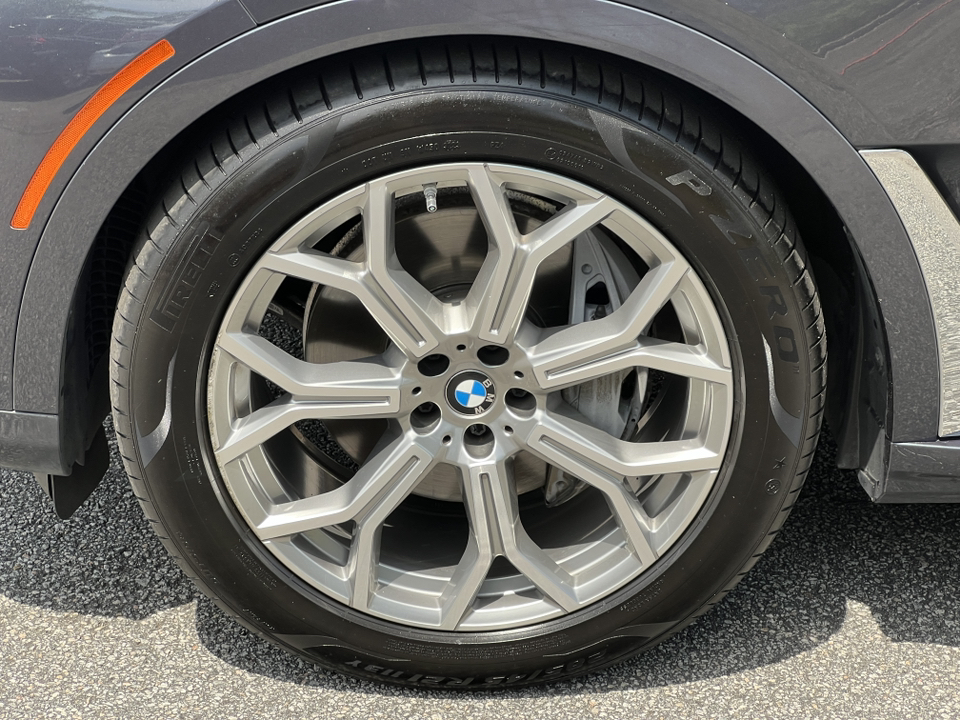 2019 BMW X7 xDrive40i 9