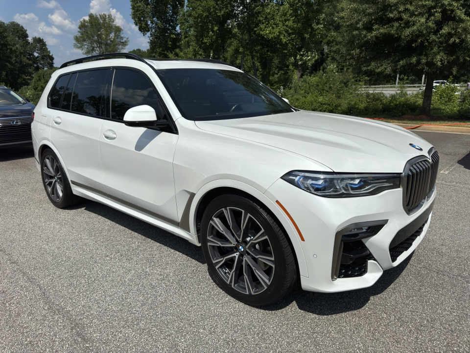 2021 BMW X7 M50i 7