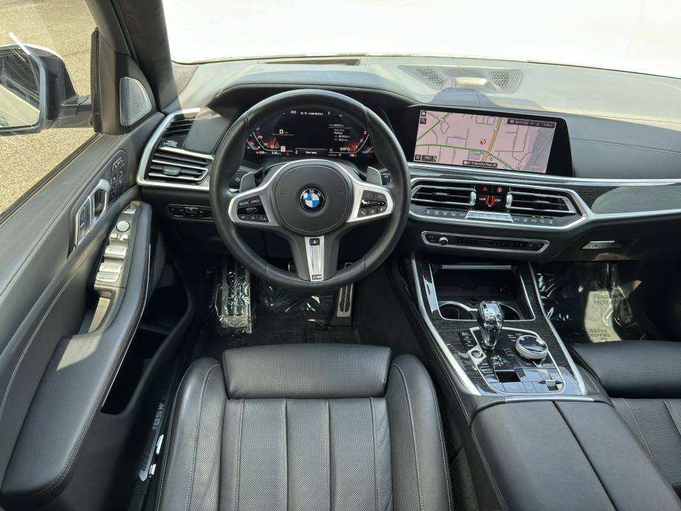 2021 BMW X7 M50i 23