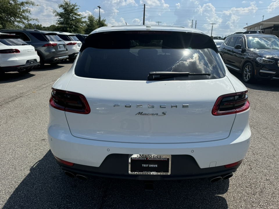 2015 Porsche Macan S 4