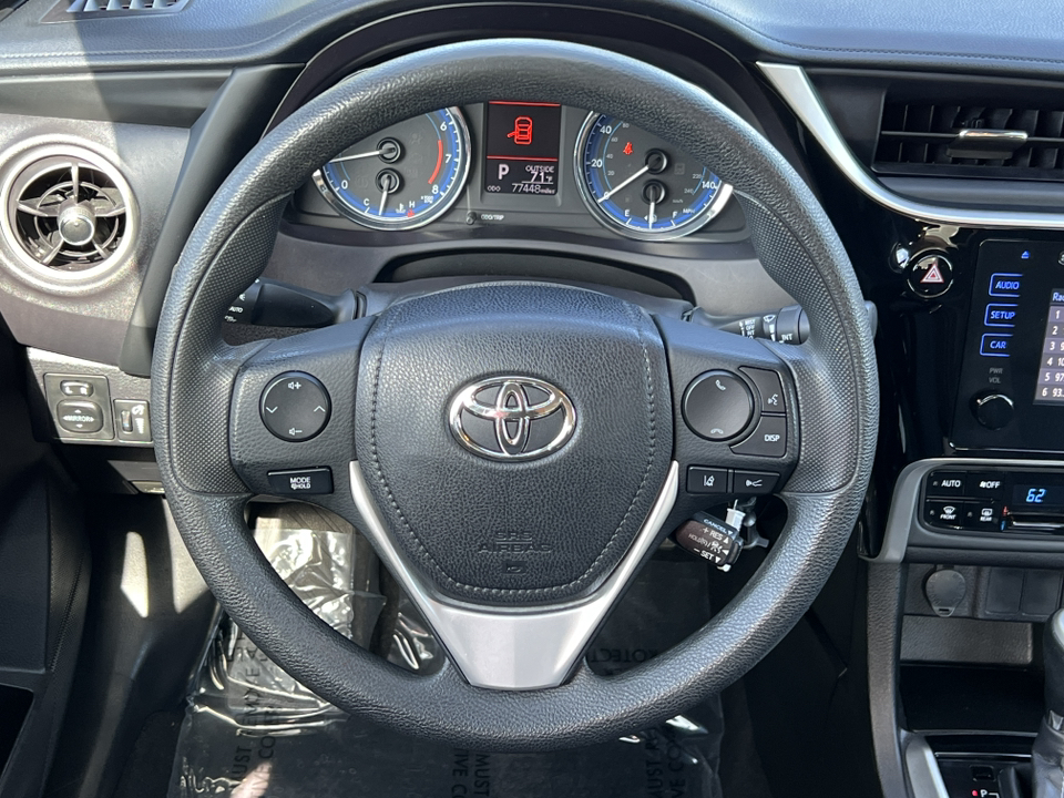 2017 Toyota Corolla LE 24