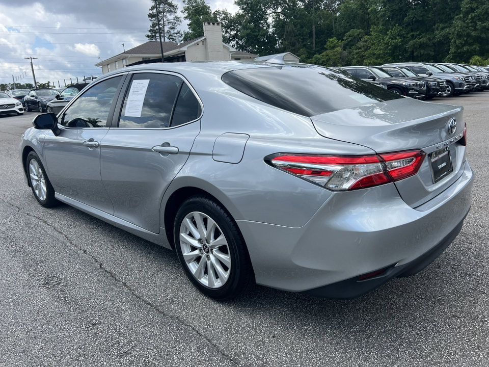2020 Toyota Camry LE 3