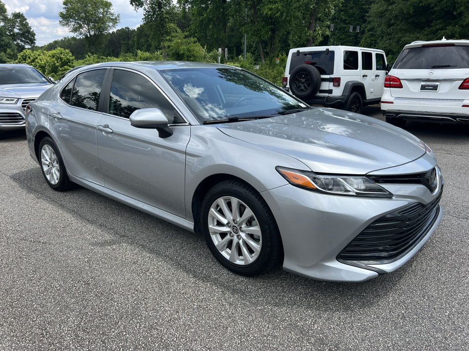 2020 Toyota Camry LE 7