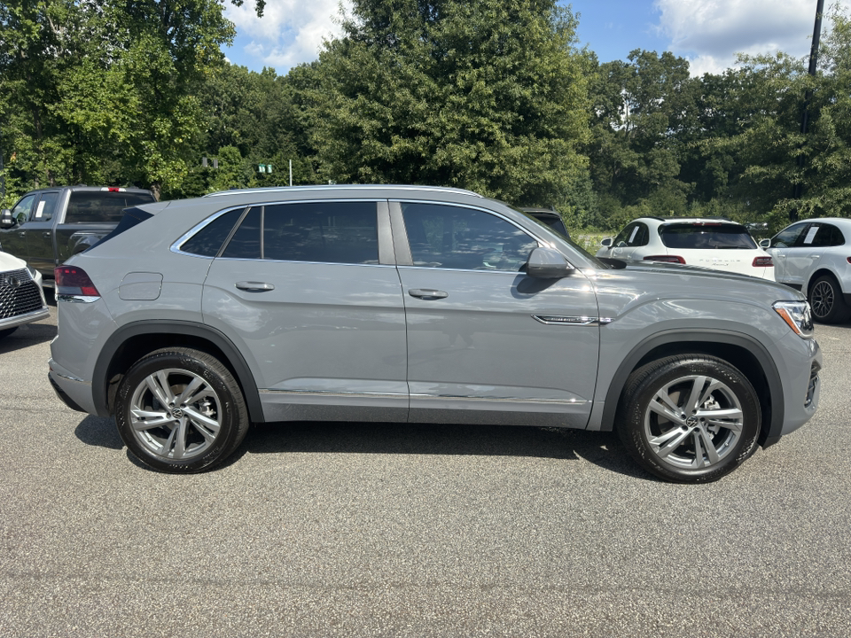 2024 Volkswagen Atlas Cross Sport 2.0T SEL R-Line 6