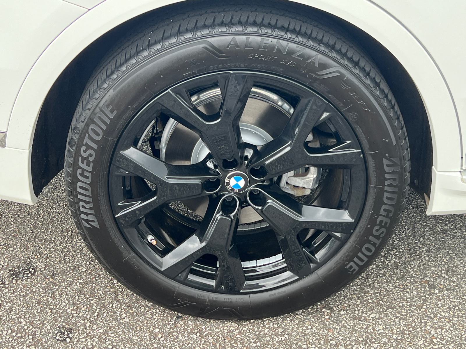 2020 BMW X7 xDrive40i 17
