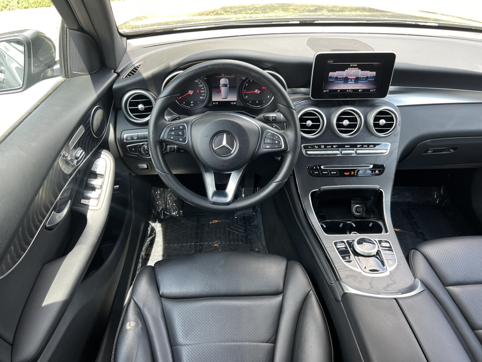 2018 Mercedes-Benz GLC GLC 300 18