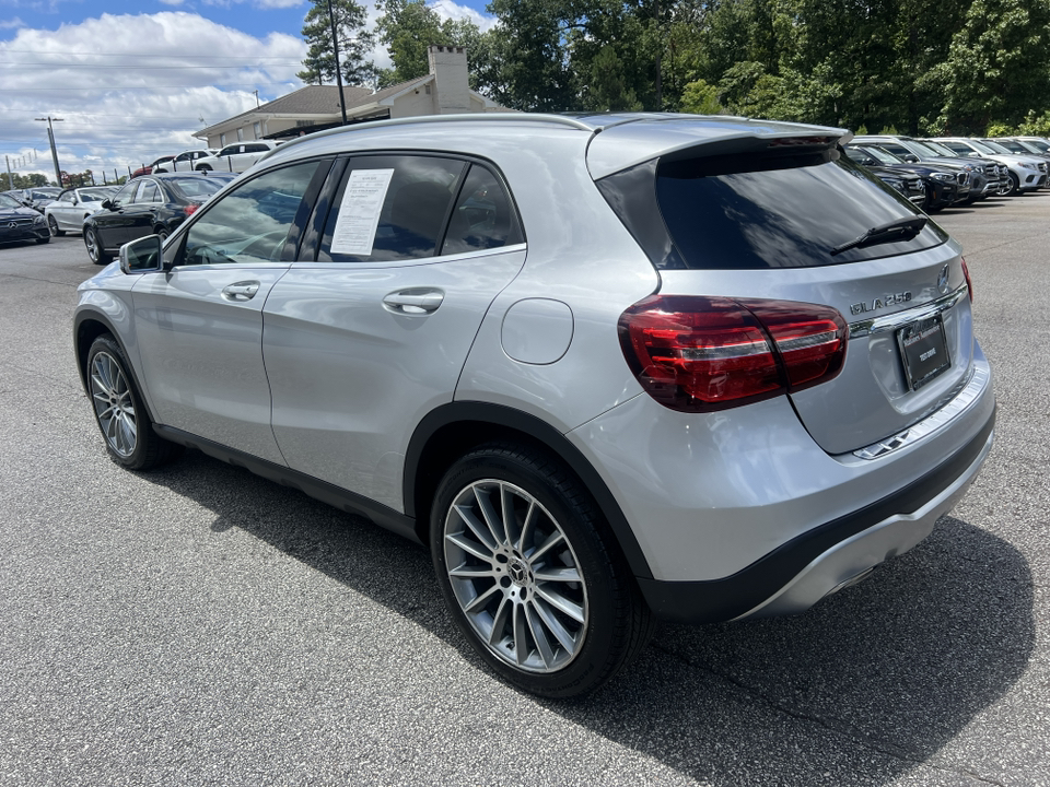 2018 Mercedes-Benz GLA GLA 250 3