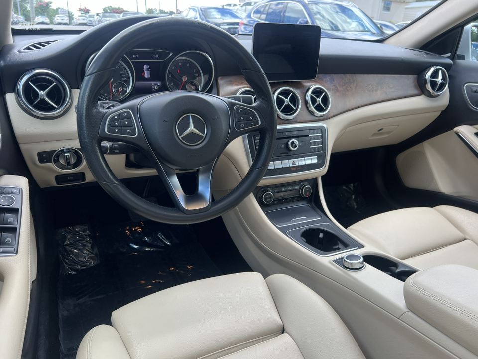 2018 Mercedes-Benz GLA GLA 250 22