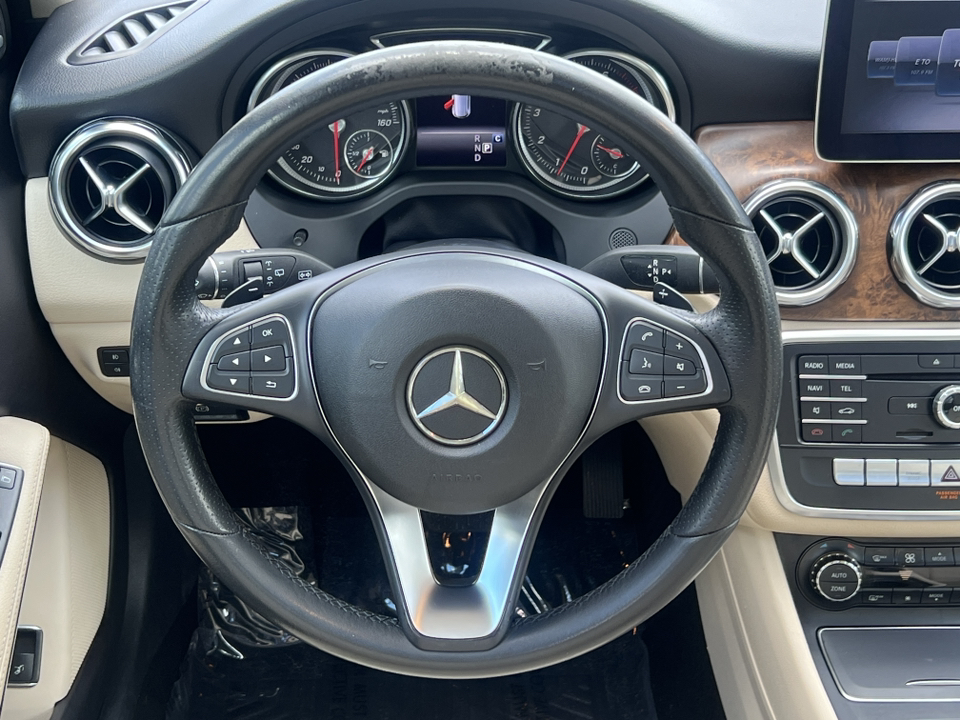 2018 Mercedes-Benz GLA GLA 250 24