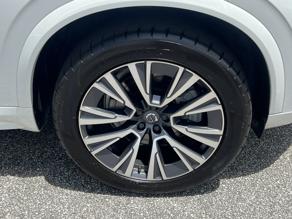 2021 Volvo XC90 T5 Momentum 12