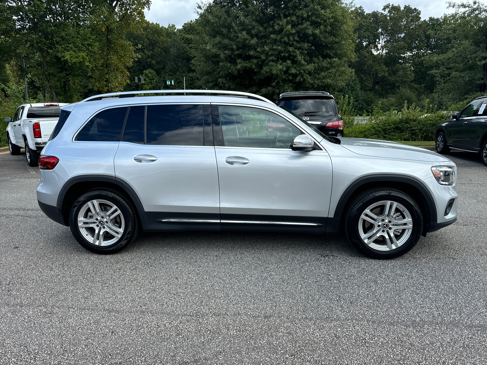 2020 Mercedes-Benz GLB GLB 250 8