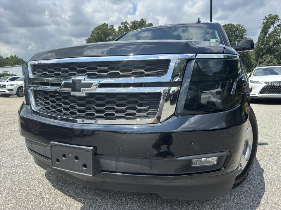 2017 Chevrolet Suburban LT 1