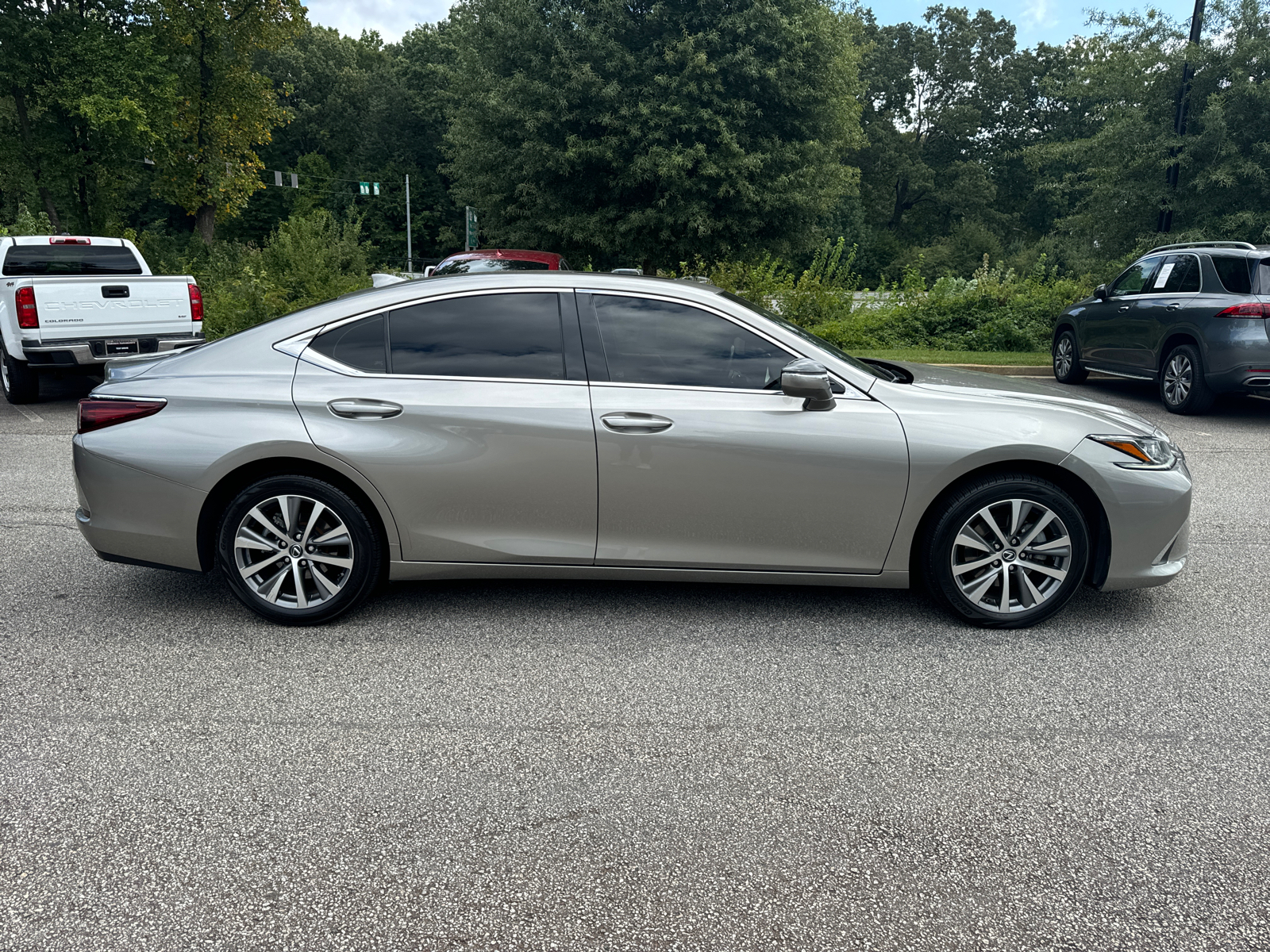 2019 Lexus ES 350 8