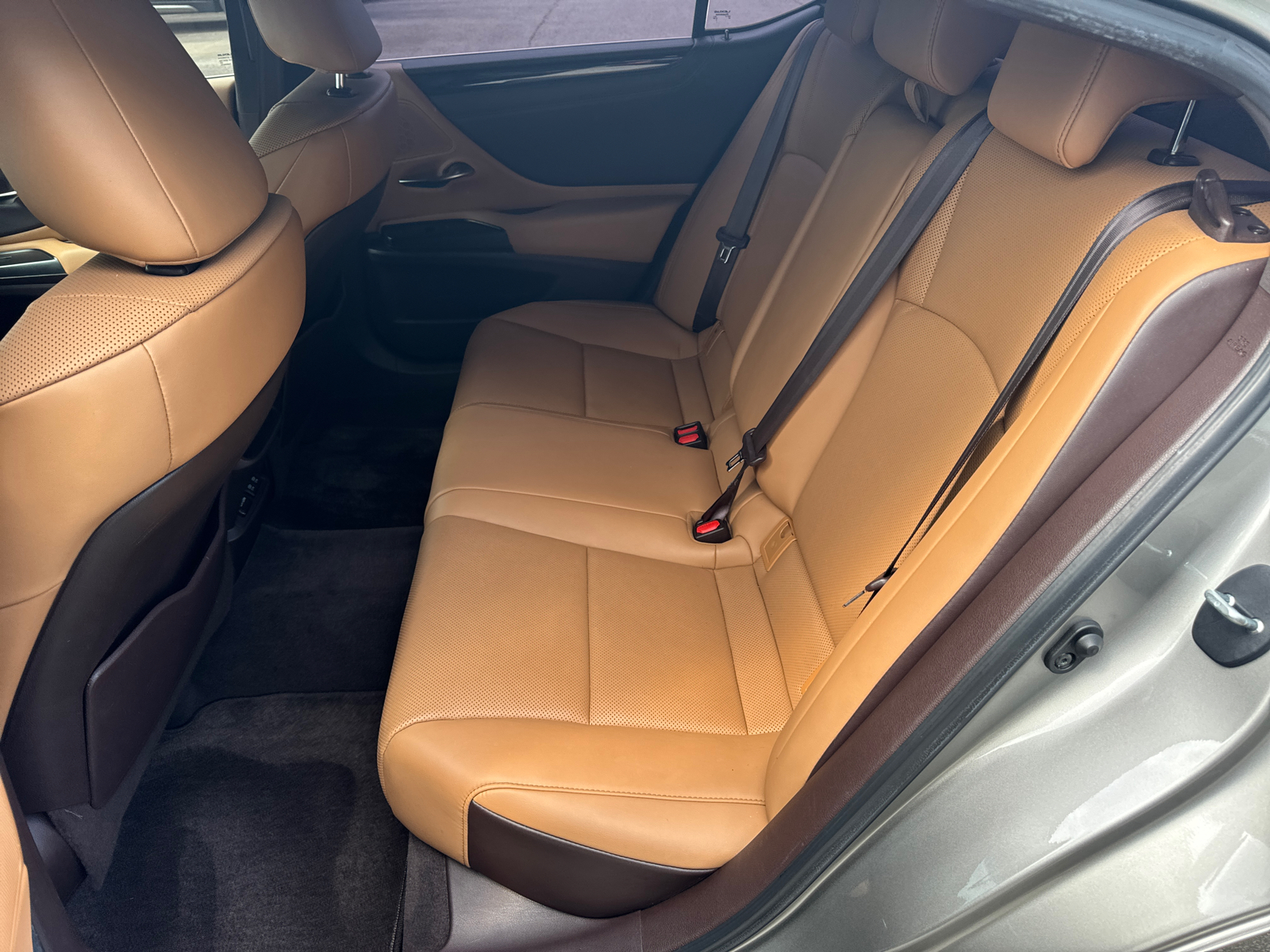 2019 Lexus ES 350 22