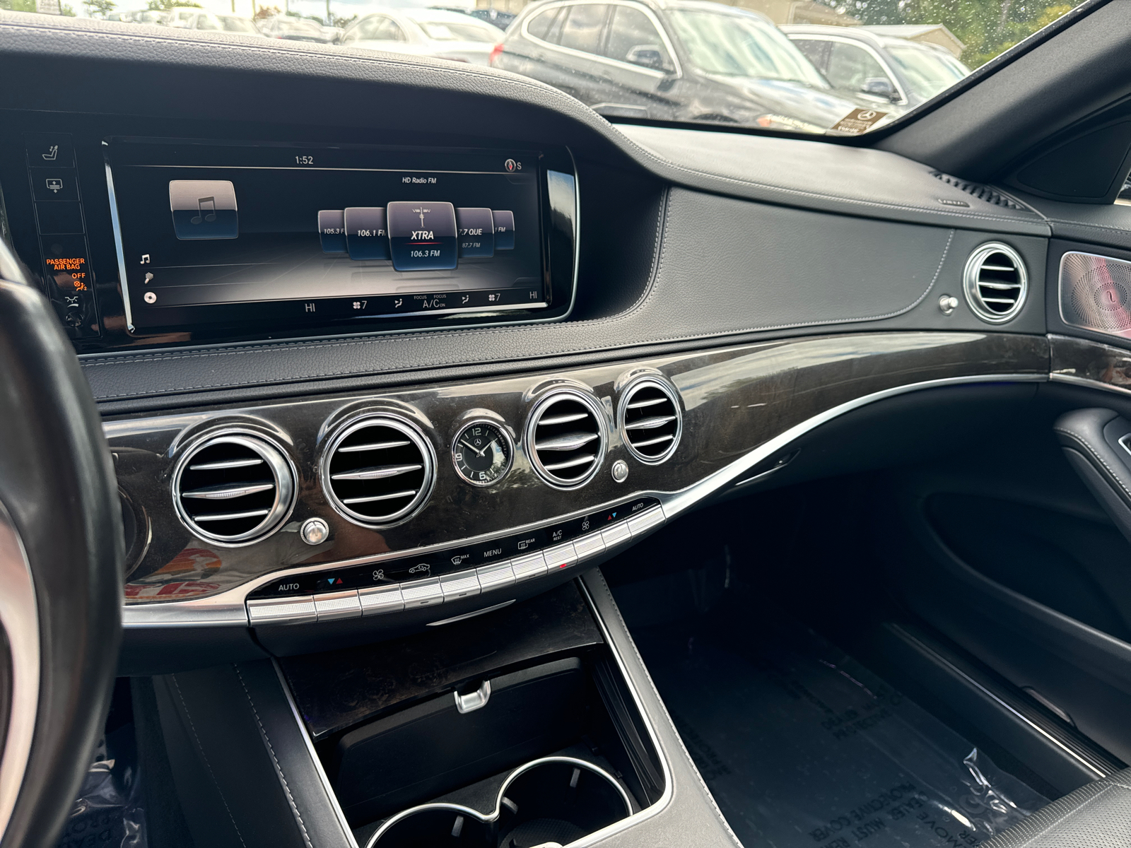 2015 Mercedes-Benz S-Class S 550 29