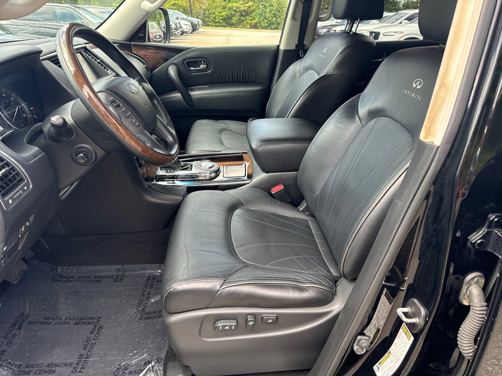 2014 INFINITI QX80 Base 9