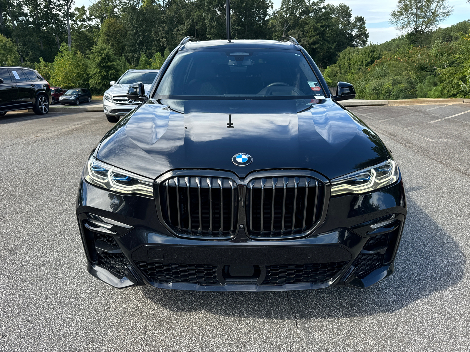 2022 BMW X7 M50i 8