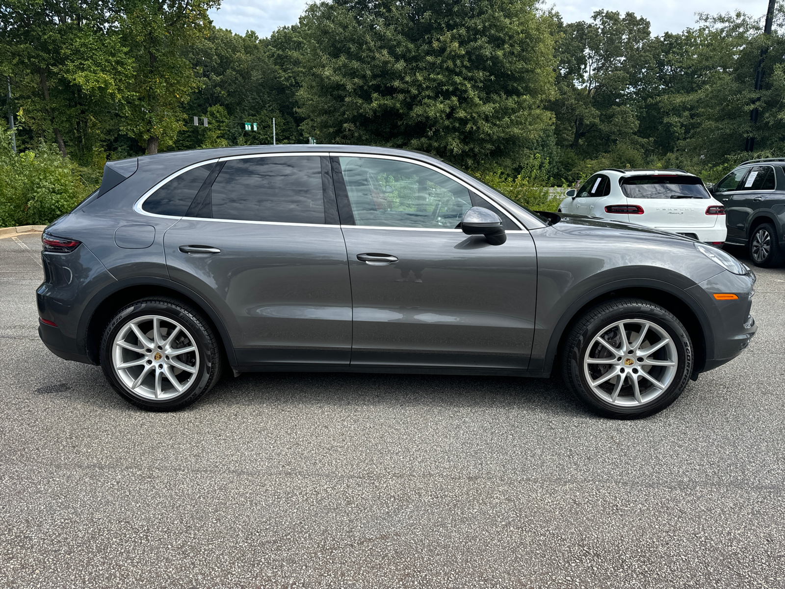 2019 Porsche Cayenne Base 8