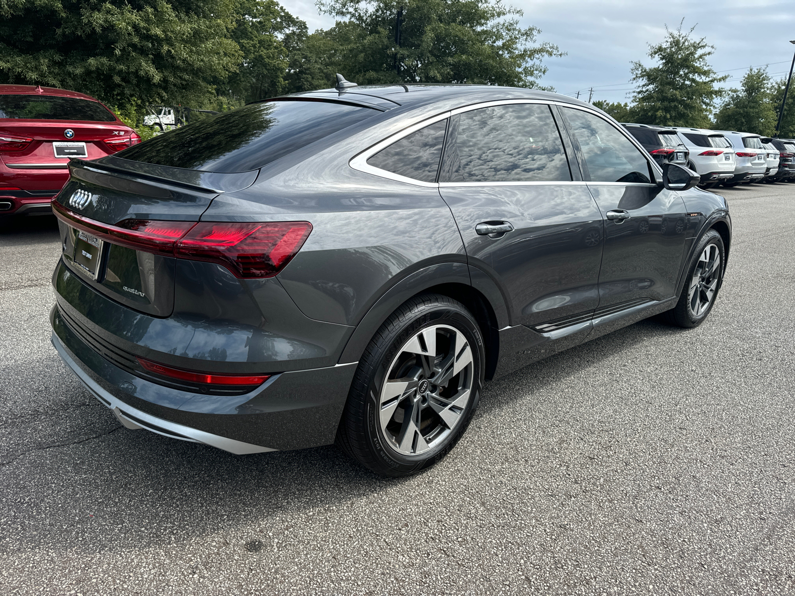 2022 Audi e-tron Sportback S line Premium 7