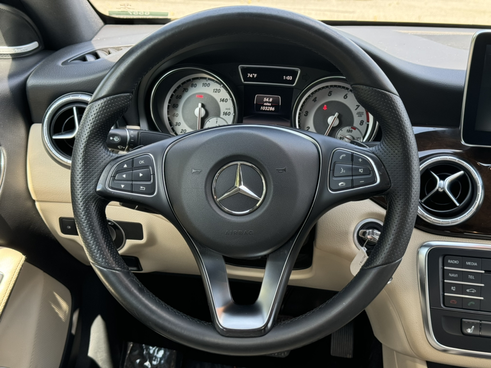 2015 Mercedes-Benz CLA CLA 250 24