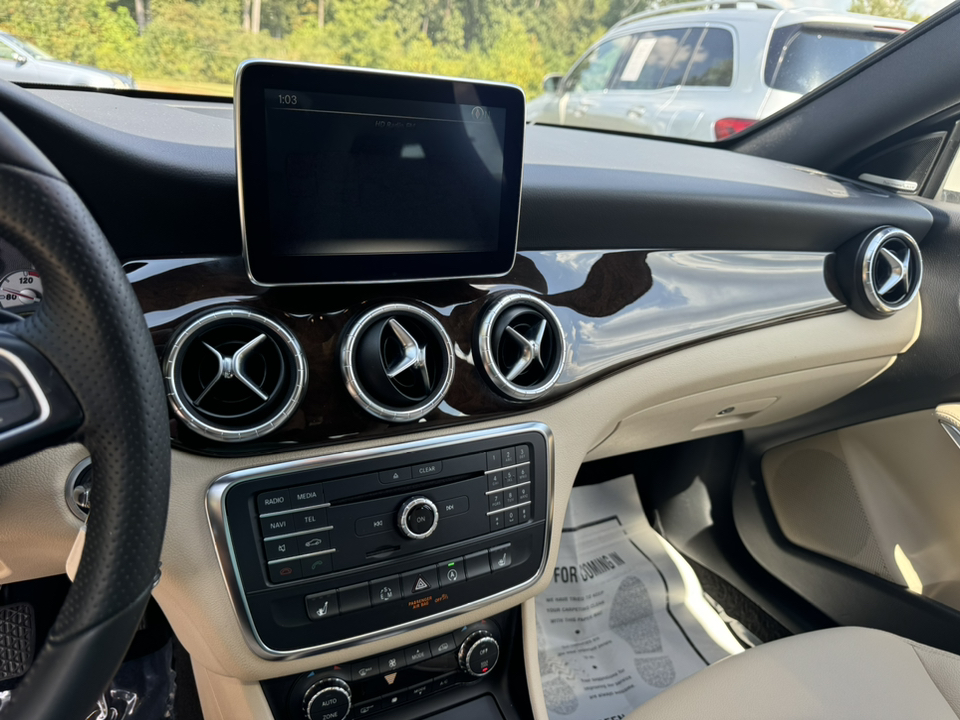 2015 Mercedes-Benz CLA CLA 250 29