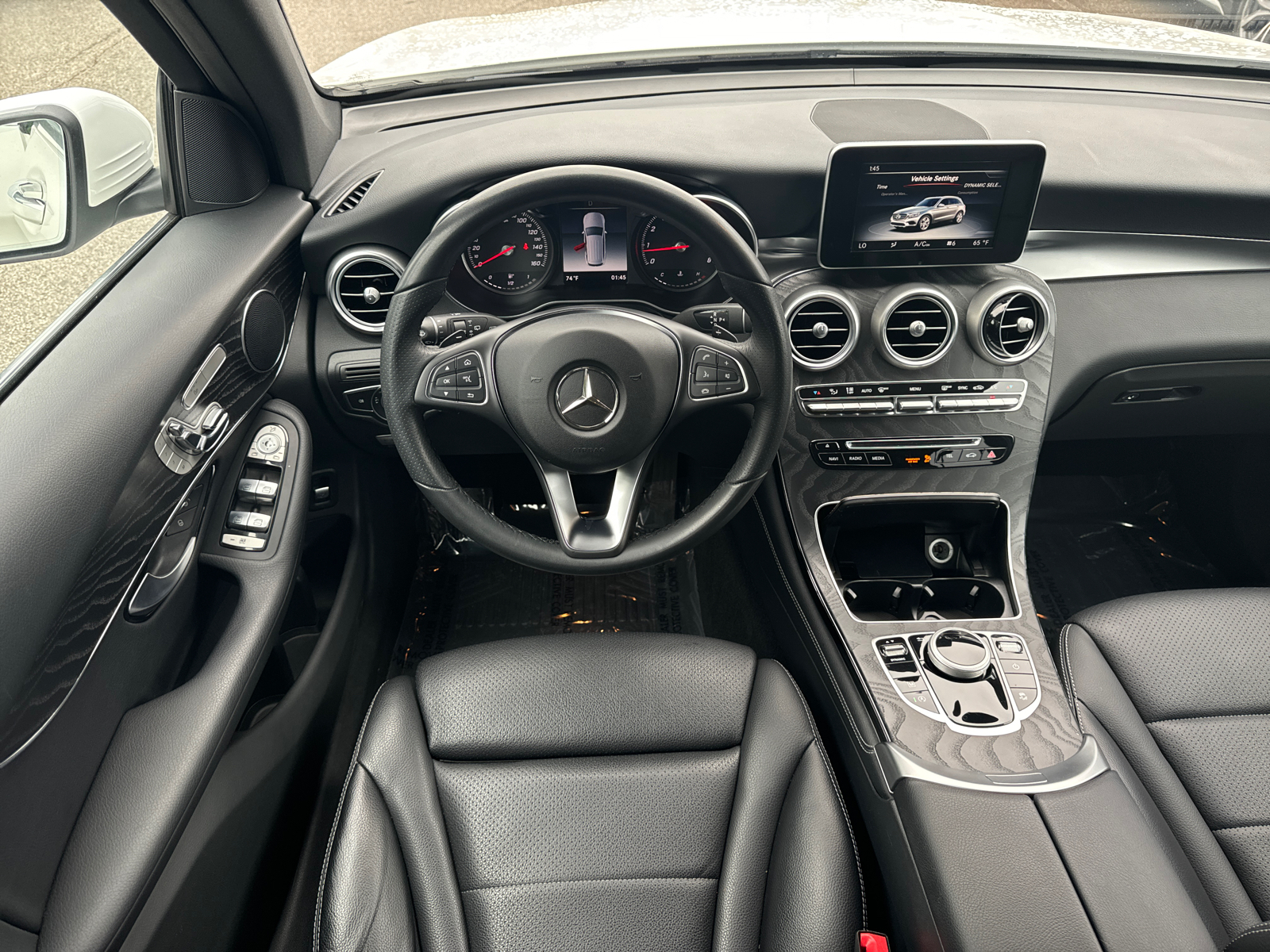 2018 Mercedes-Benz GLC GLC 300 24