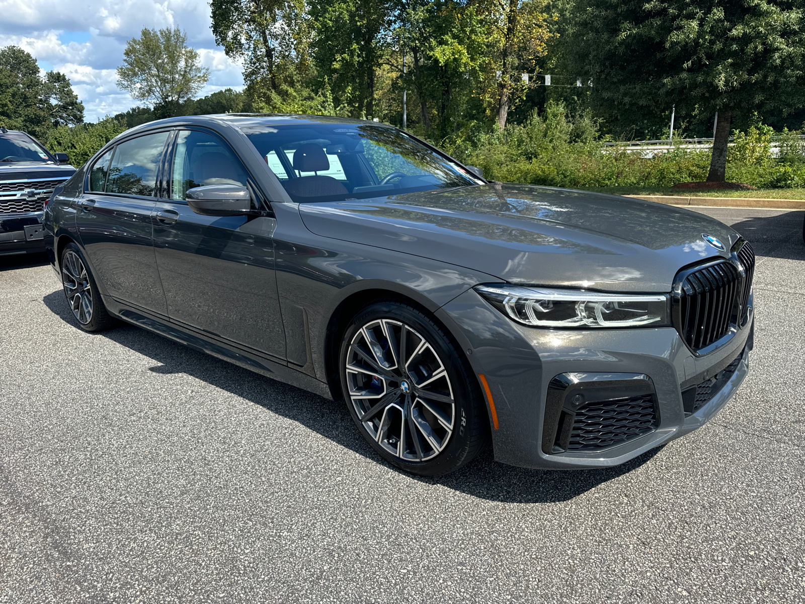 2022 BMW 7 Series 740i 1