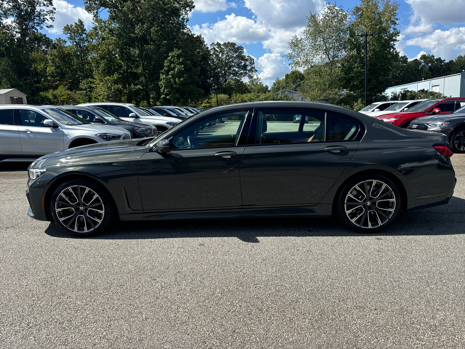 2022 BMW 7 Series 740i 4