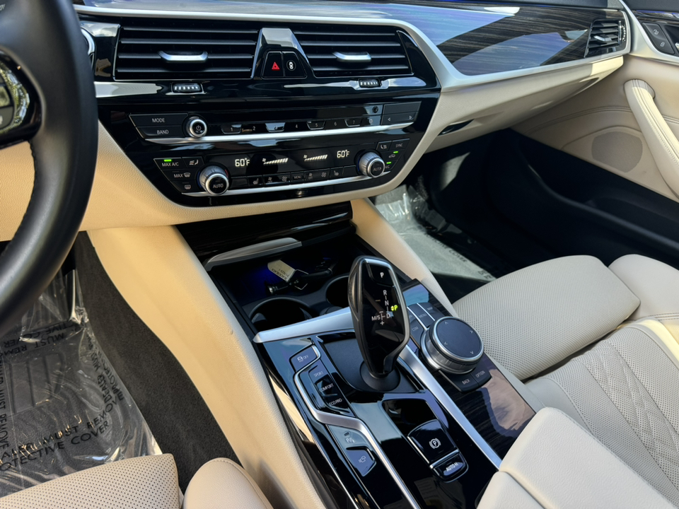 2022 BMW 7 Series 740i 28