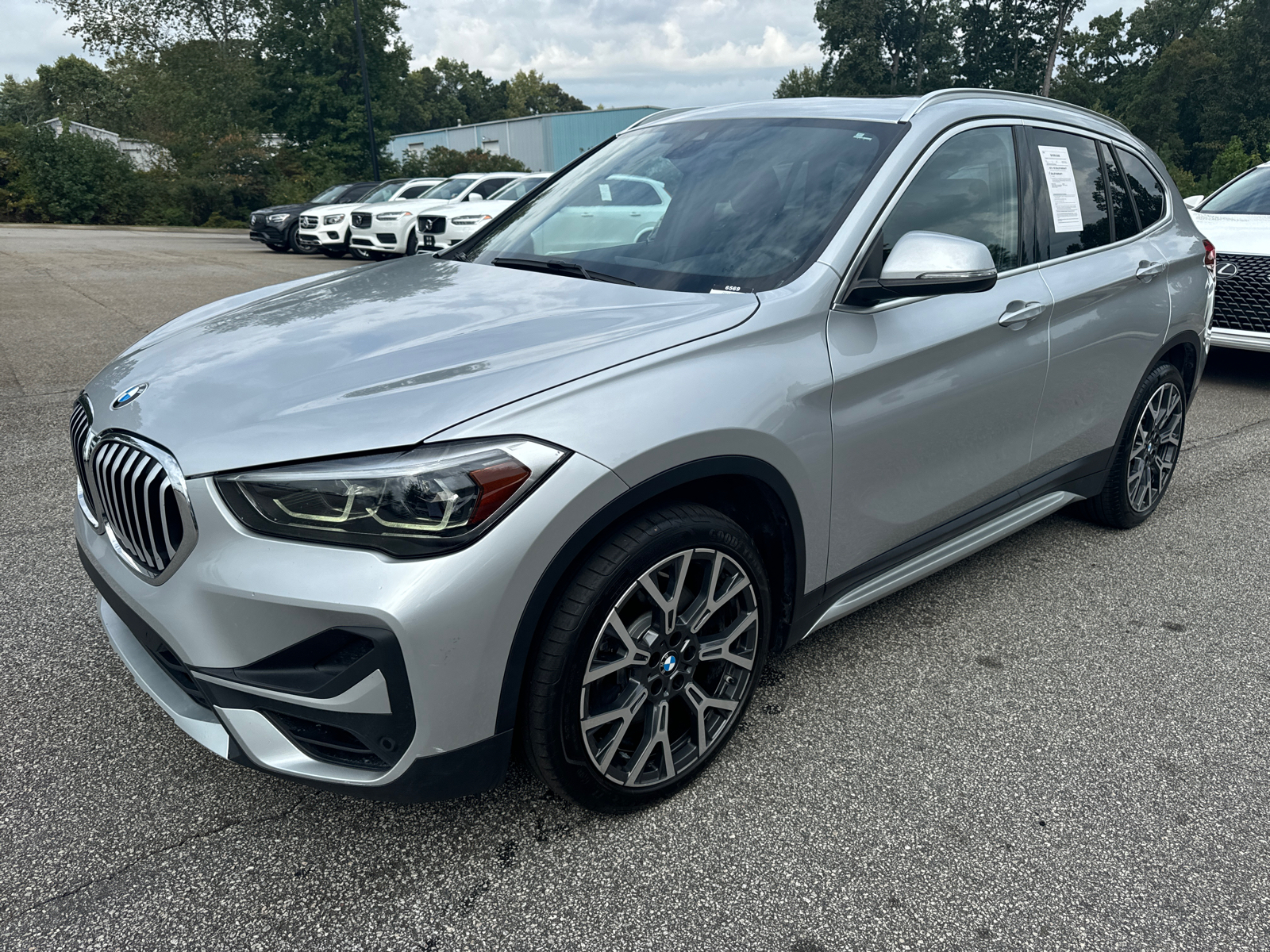 2021 BMW X1 sDrive28i 3