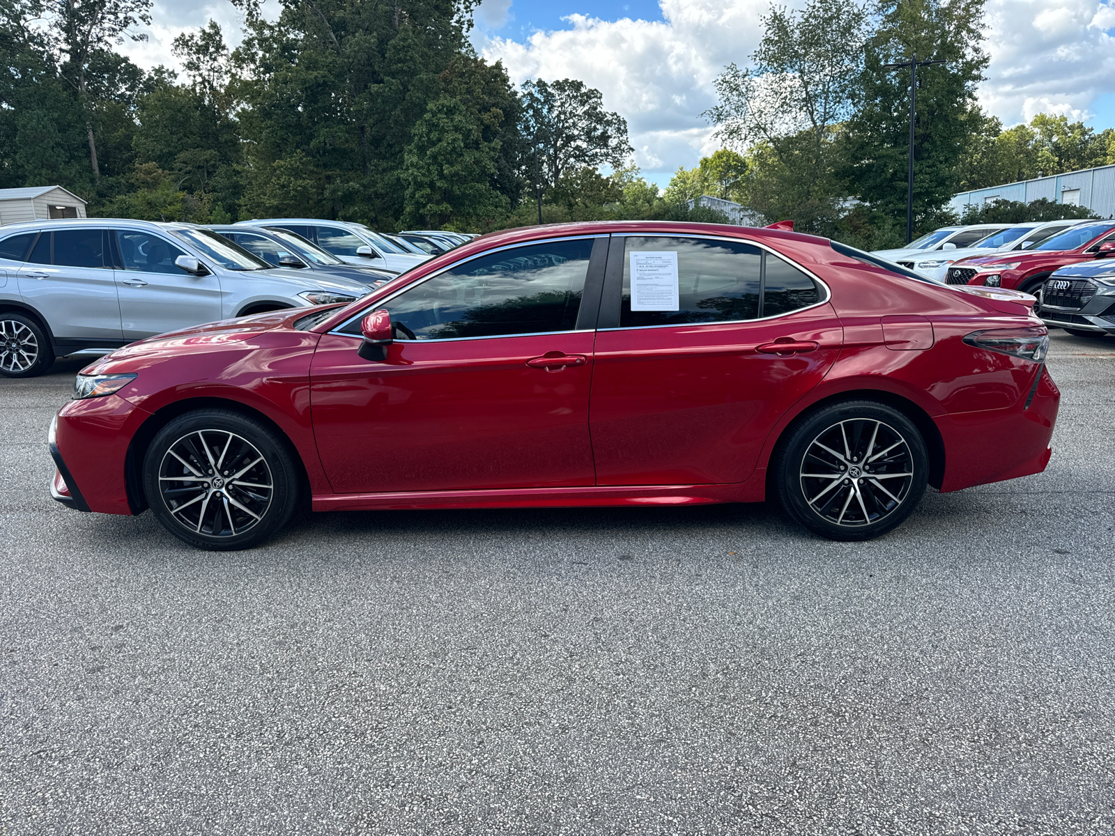 2021 Toyota Camry SE 4