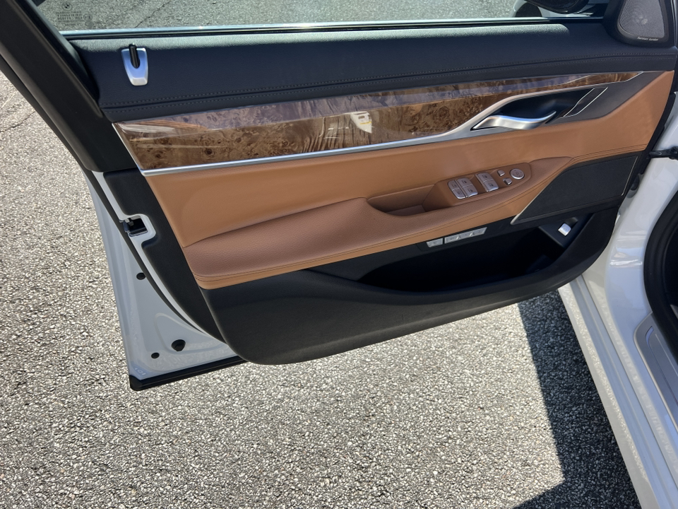 2018 BMW 7 Series 740i 10