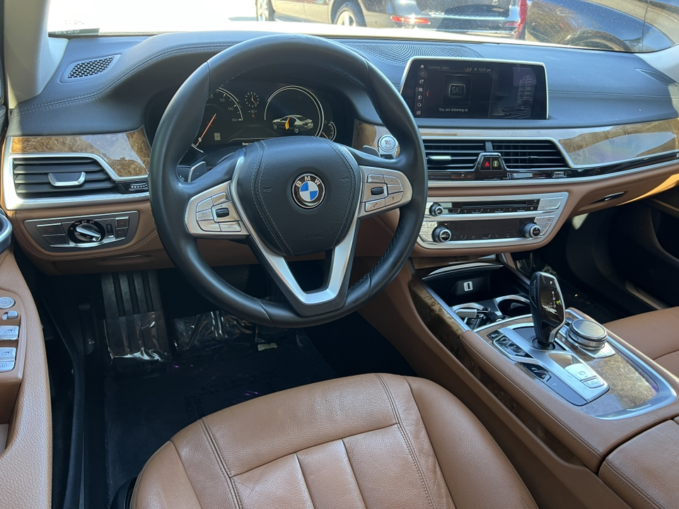 2018 BMW 7 Series 740i 22