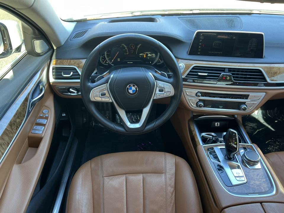 2018 BMW 7 Series 740i 23