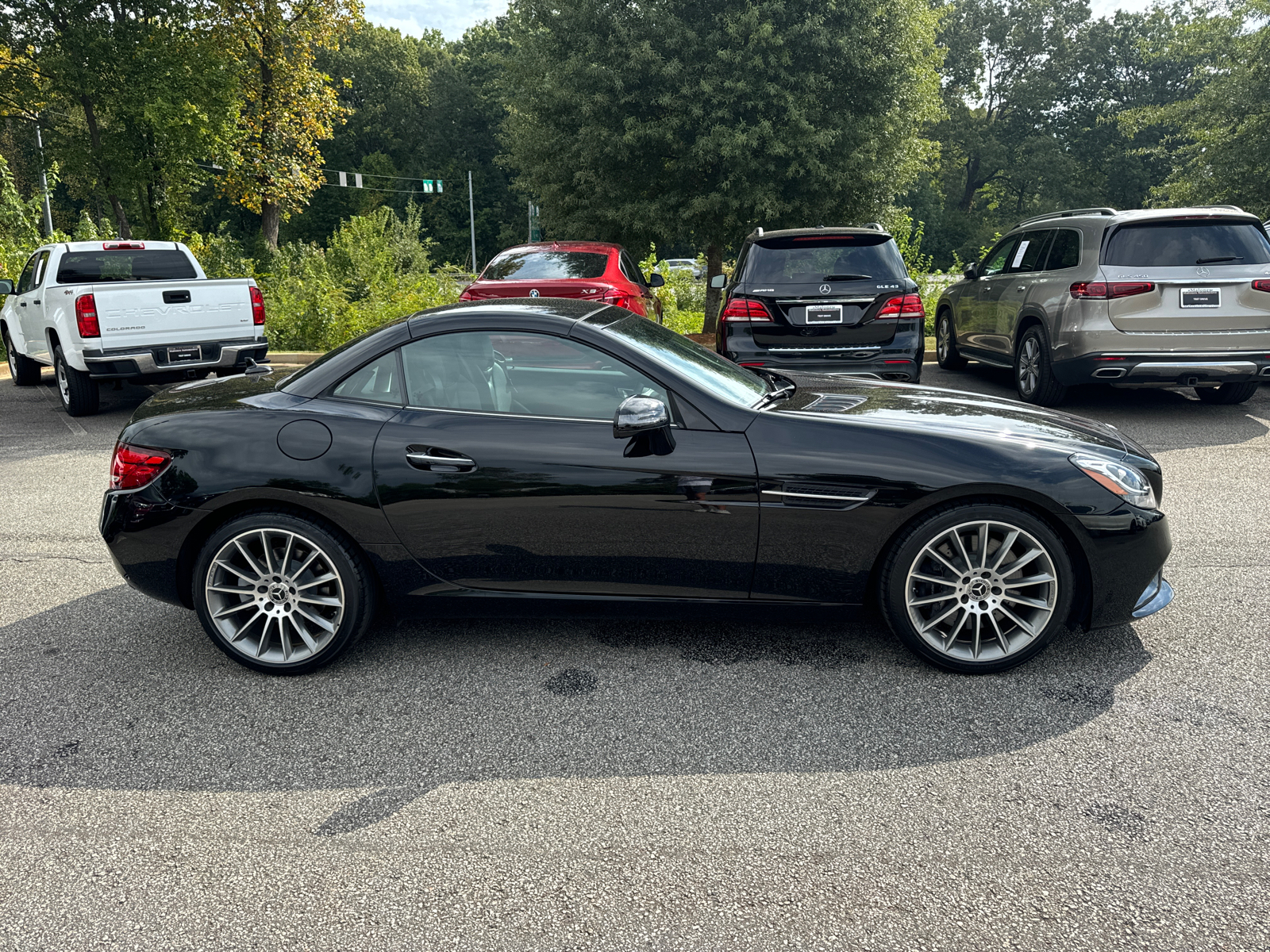 2020 Mercedes-Benz SLC SLC 300 8