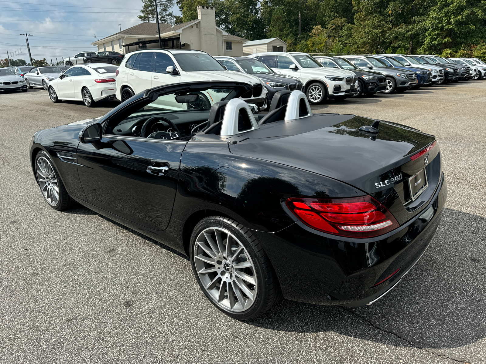 2020 Mercedes-Benz SLC SLC 300 12