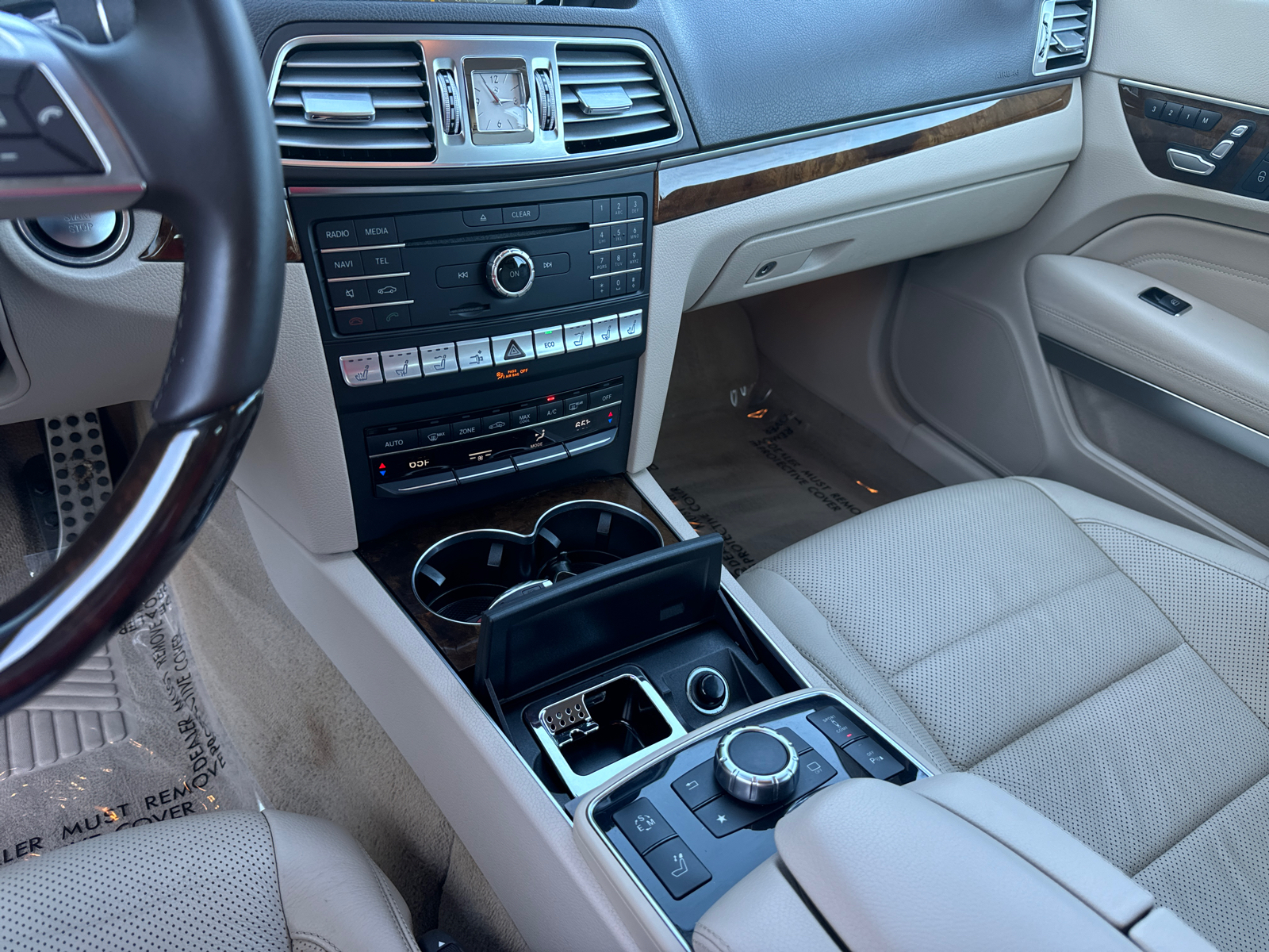 2016 Mercedes-Benz E-Class E 550 34