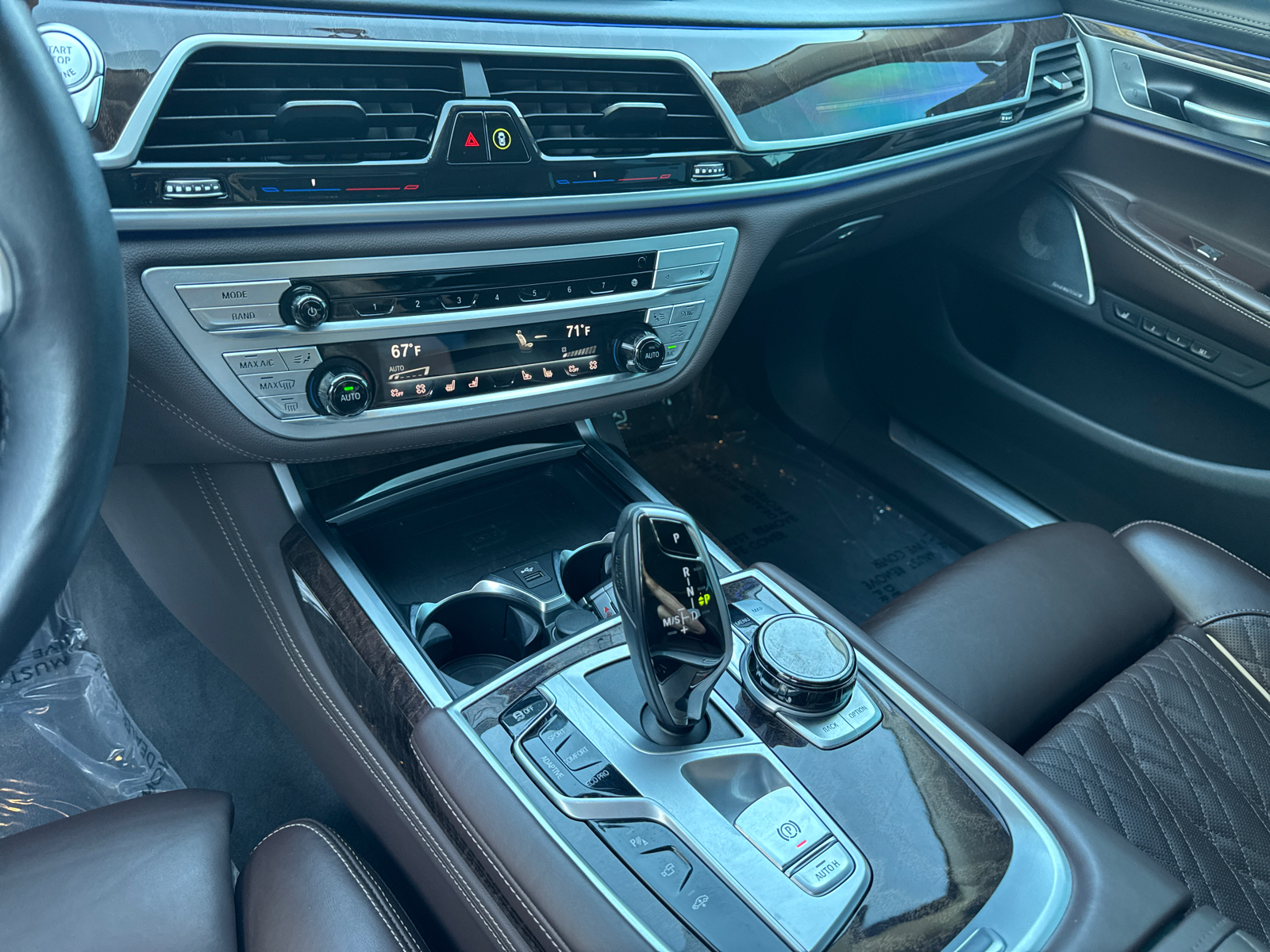 2022 BMW 7 Series 750i xDrive 30