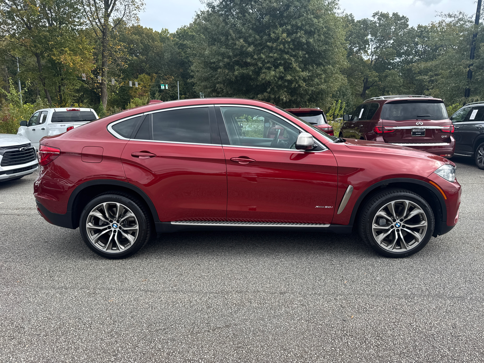 2015 BMW X6 xDrive50i 8