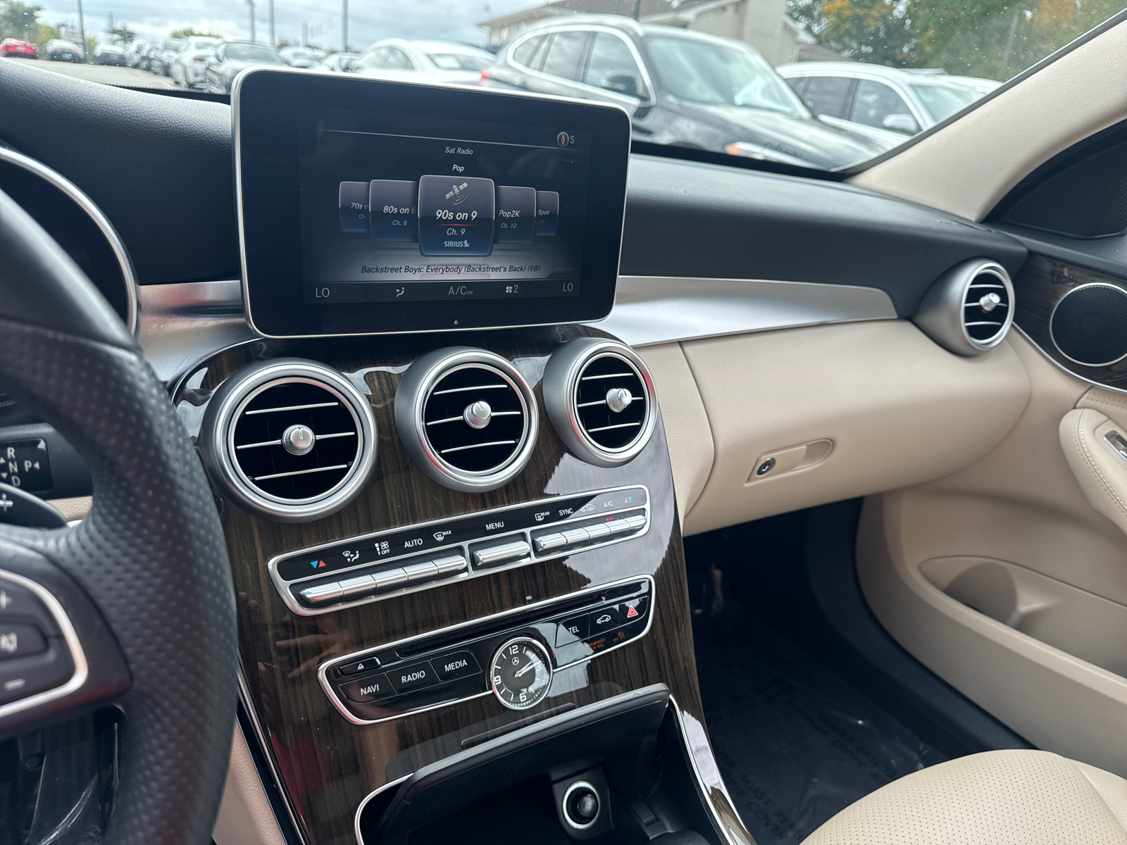 2016 Mercedes-Benz C-Class C 300 29