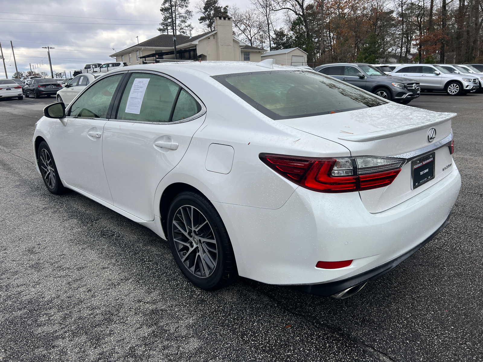 2016 Lexus ES 350 5