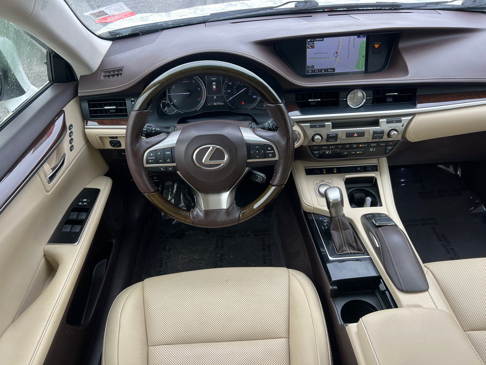 2016 Lexus ES 350 23