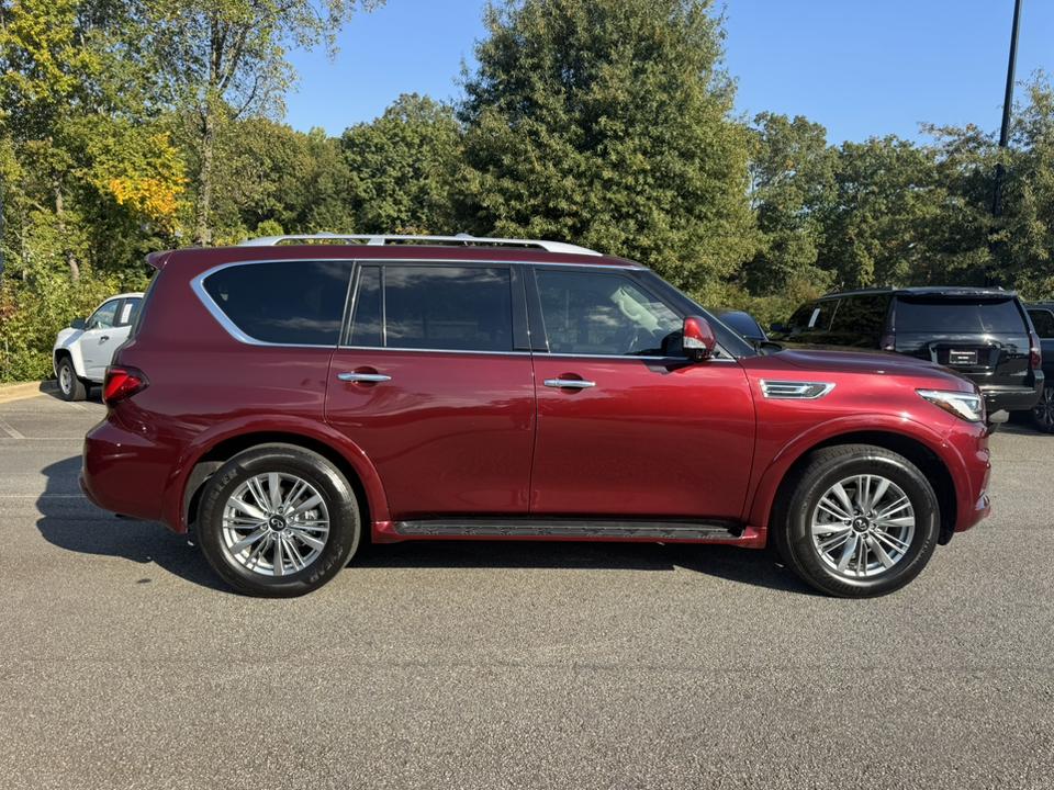 2021 INFINITI QX80 LUXE 8